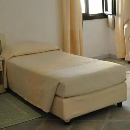 Cavour 3*