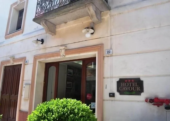 Hotell Cavour 3*