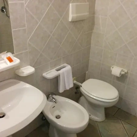 Hotel Cavour 3*